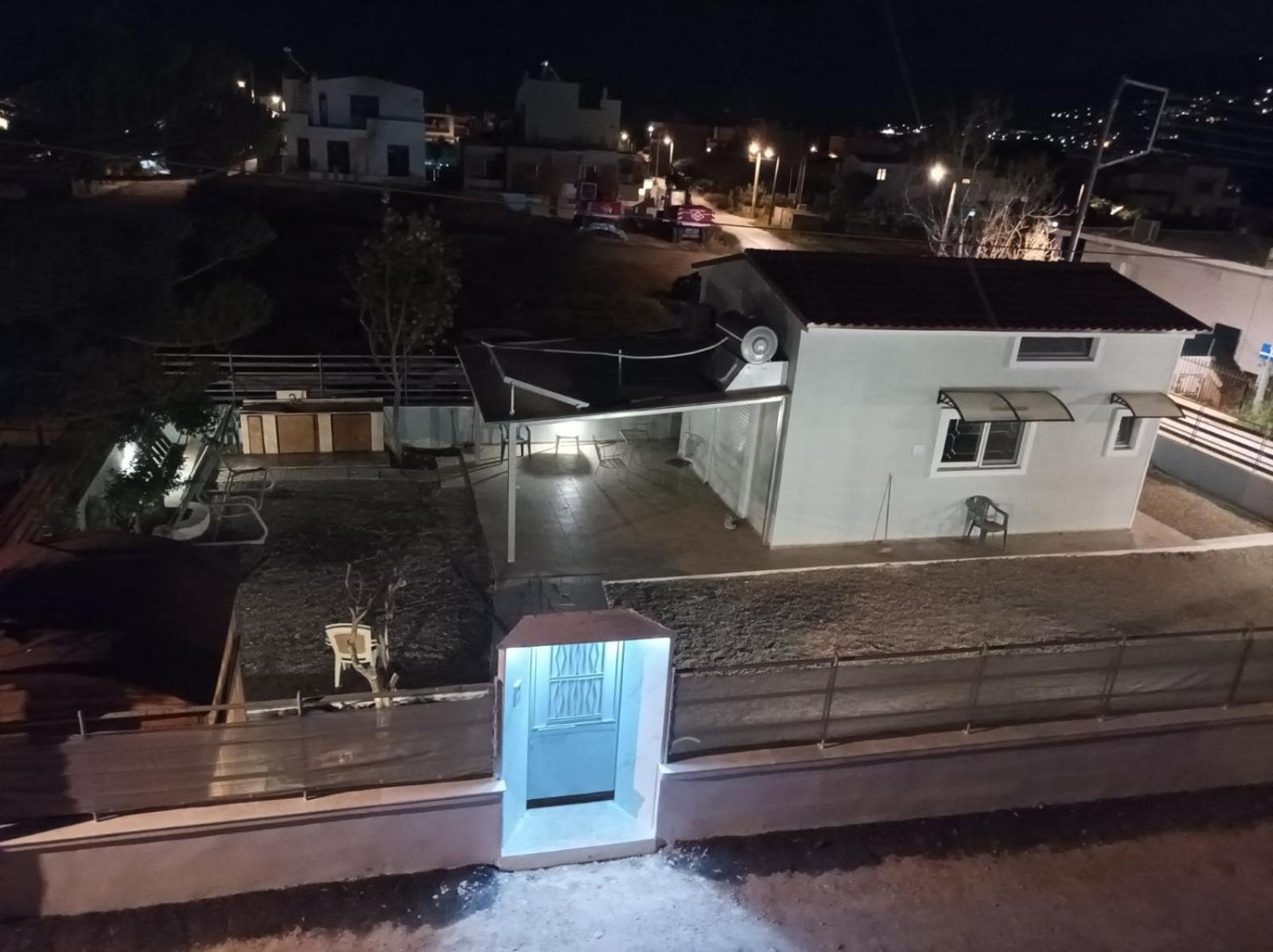 Filio's Loft Near Airport Artemida (Attica)
