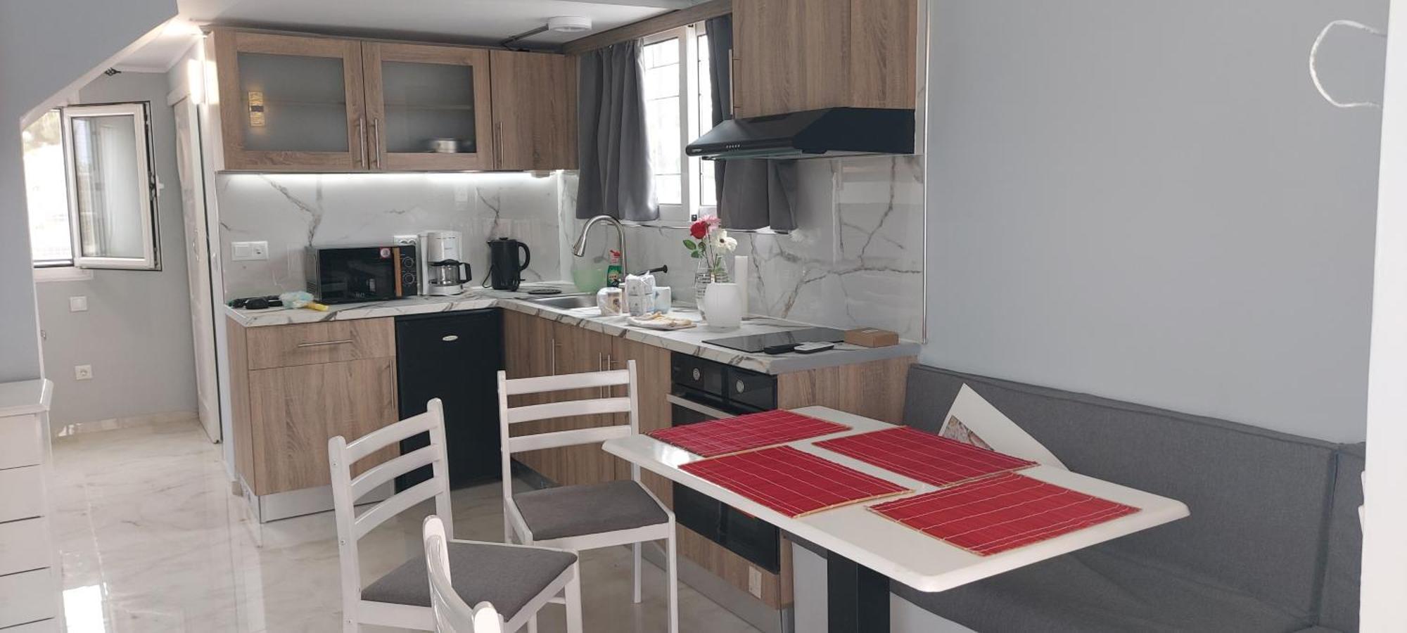 Filio's Loft Near Airport Holiday home *