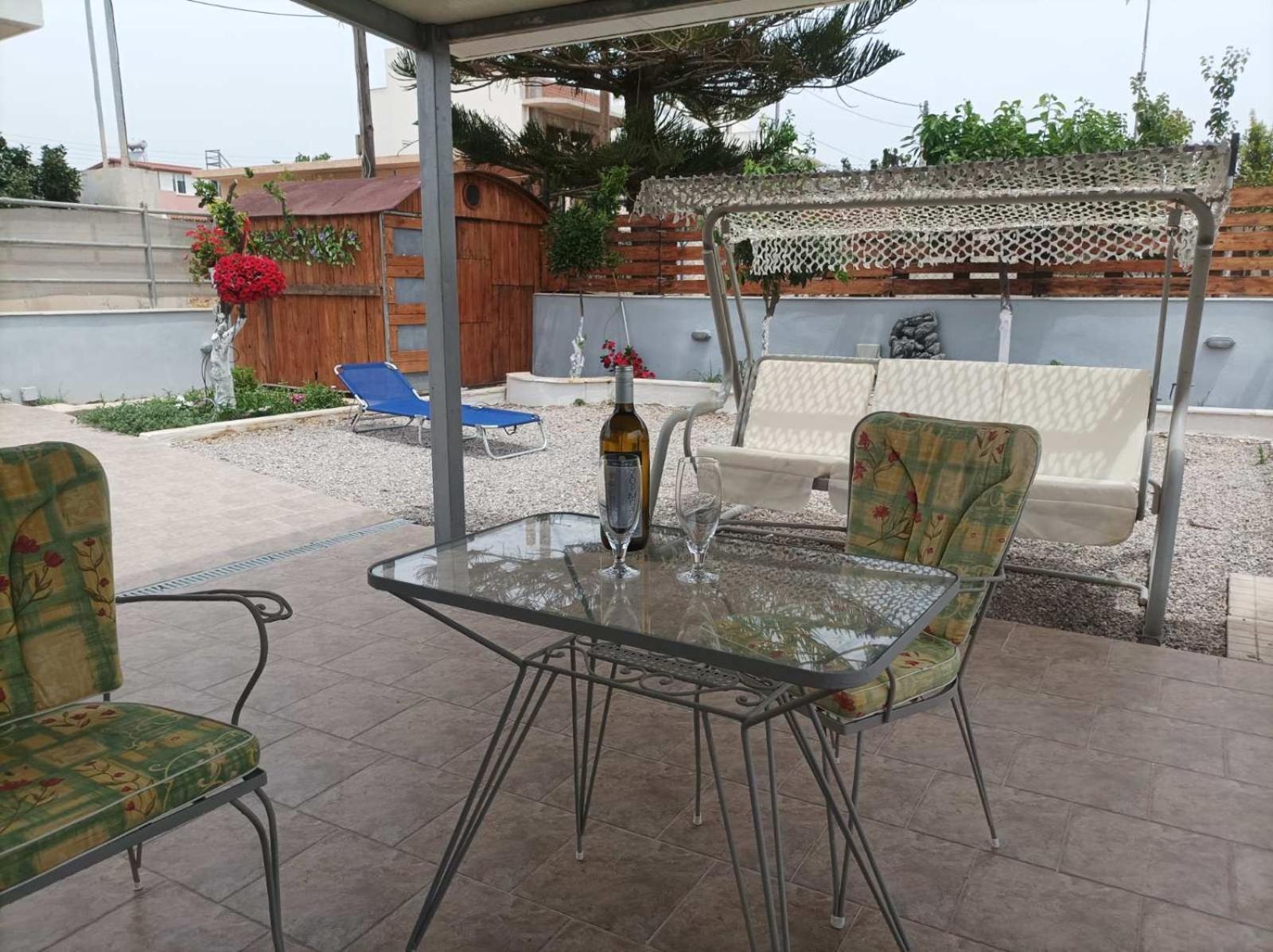 Filio's Loft Near Airport * Artemida (Attica)