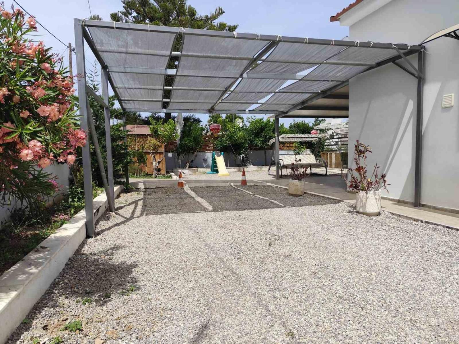 Filio's Loft Near Airport